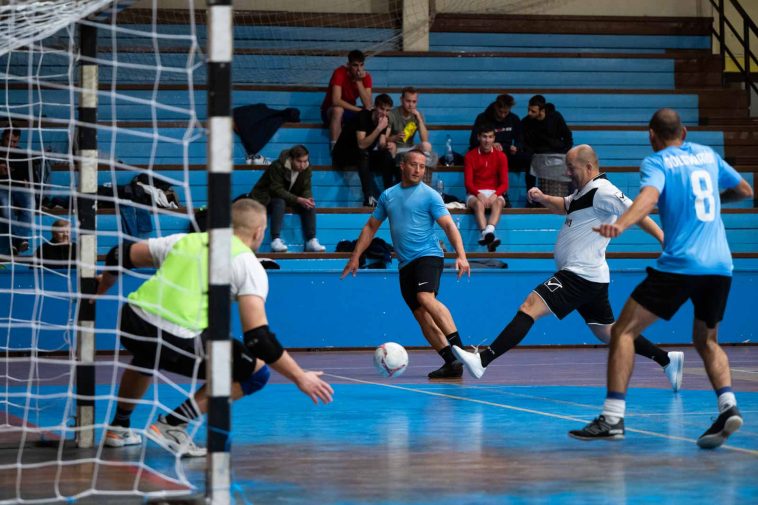 A rutinosabb Gólgyártók nyert a Hoolokkal szemben.
