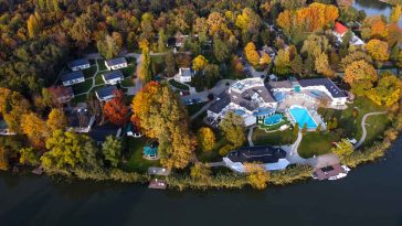 A Liget Wellness és Konferencia Hotel őszi színekben