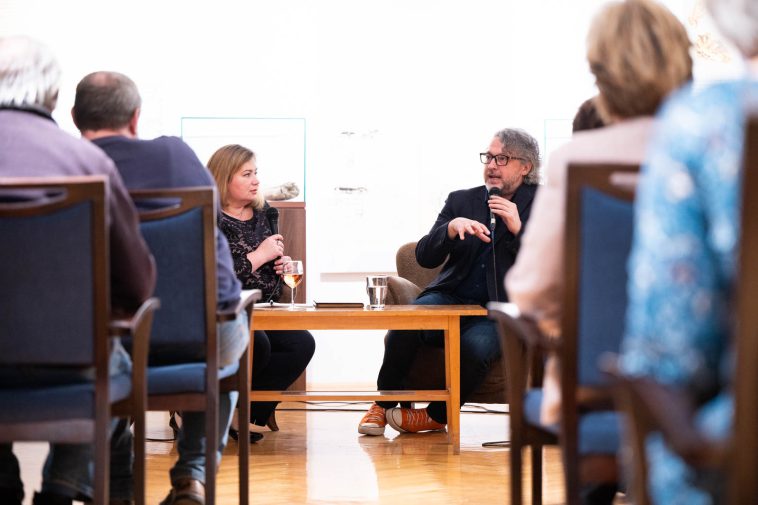 Bődi Eti és az Íróklub pénteki vendége, Bősze Ádám