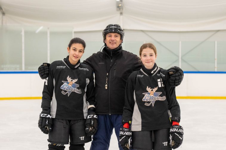 Kohut Pál edző és két tanítványa, Ardai Virág és Patay Sára