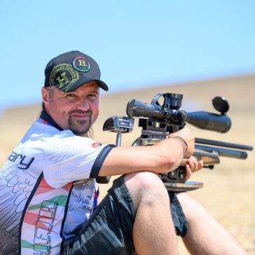 Sutyinszki István tereplövész versenyben "Az év férfi sportolója" címért