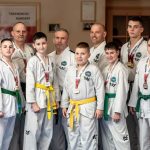 A Szarvasi Taekwon-do Klub érmes versenyzői és edzőik