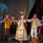 Hamupipőke a Duna Művészegyüttes és a Nemzeti Táncszínház tolmácsolásában járt Szarvason.