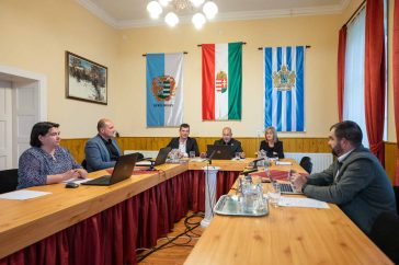 Ülésezik a képviselő-testület Békésszentandráson 2023. április 26-án.