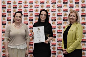 Nagy Erzsébet, a Gallicoop Zrt. marketingvezetője az „Inno d’Or – Év Innovációja” díj átadó ünnepségén.