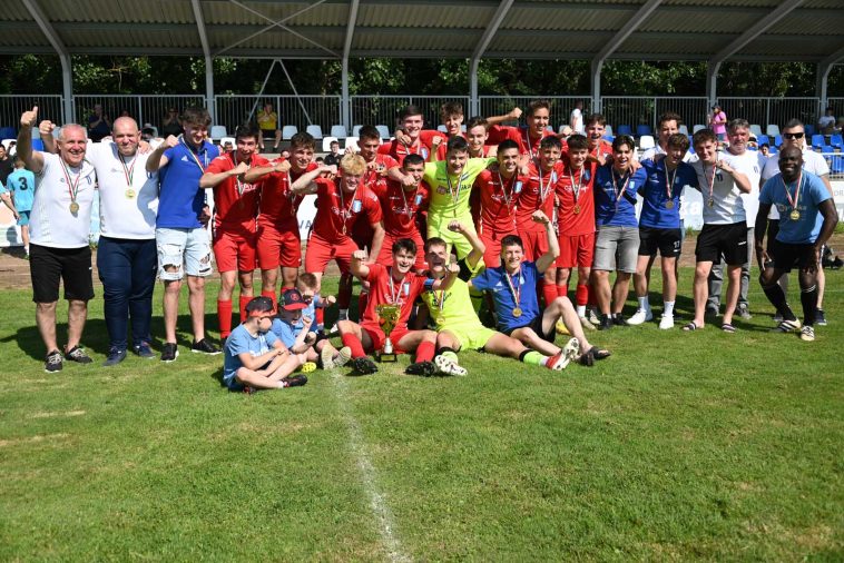 A Szarvasi FC 1905 2022/2023-as U19-es bajnokcsapata.