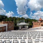 A Szarvasi Vízi Színház még tető nélkül.