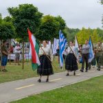 Bevonulás a IV. Békés Vármegyei Vadász- és Horgásznapon Békésszentandráson.