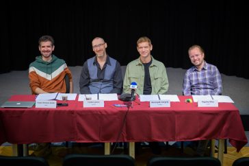 A Sóska, sültkrumpli darab rendezője, Gulyás Hermann Sándor, és a szereplők, Timkó János, Boronyák Gergely és Ragány Misa.