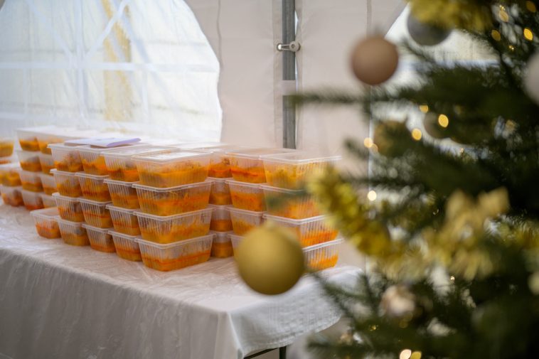 1500 adag töltött káposzta került kiosztásra az idén a Mindenki karácsonyán.