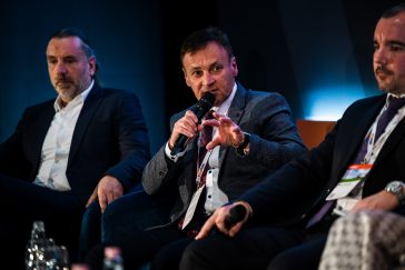 Ruck János, a szarvasi GALLICOOP Zrt. vezérigazgatója a Portfolió kerekasztal beszélgetésén.