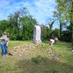 A barlangba kerül majd a Lourdes-i Mária szobra.