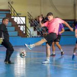 Az Éremgyár (pinkben) lelépte a gyomaendrődi alakulatot