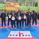 A szarvasi karatecsapat.