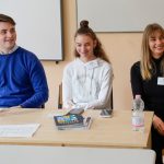 23 volt vajdás jött el, hogy egy bő óra keretében válaszaival segítse a „kisebbeket” a pályaorientációban.