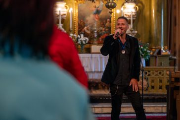 Jótékonysági koncertet adott Vastag Csaba az Evangélikus Ótemplomban 2025. május 7-én.