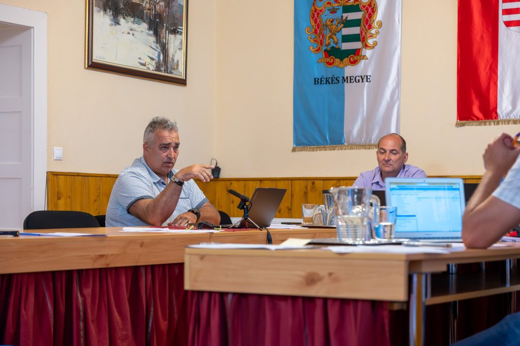 Nemcsényi Zsolt elismerően nyilatkozott Hévizi Róberték értéktári előkészítő munkájáról.