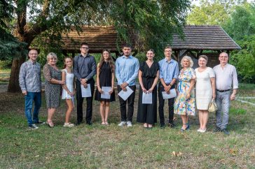 Az idei támogatottak és támogatók képviselői.