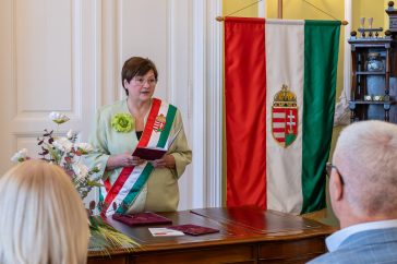 Ordovics Katalin 2025 novemberében egy házasságkötést celebrál.