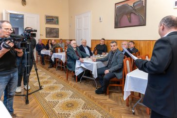 Sinka Imre polgármester köszönti a település vállalkozóit 2026. január 30-án.