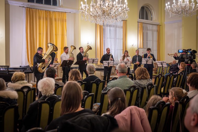 A Chován Kálmán Alapfokú Művészeti Iskola fúvós kamaraegyüttese a magyar kultúra előtt tisztelgő tanári hangversenyen 2026. február 2-án.