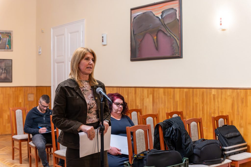 Benedek Erika intézményigazgató számol be a Körös Művelődési Ház és Könyvtár 2025-ös évéről.