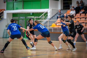 Szöllősi Petra nyolcat, Tasgyik Vanessza hatot dobott.